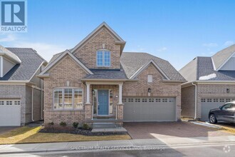 Building Photo - 4-54 Clermiston Cres