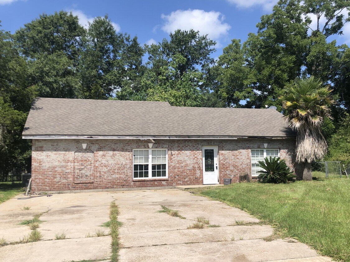 1019 Mathew St, Sulphur, LA 70663 House Rental in Sulphur, LA