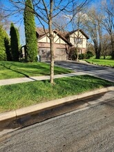 Building Photo - 2200 Frisch Rd