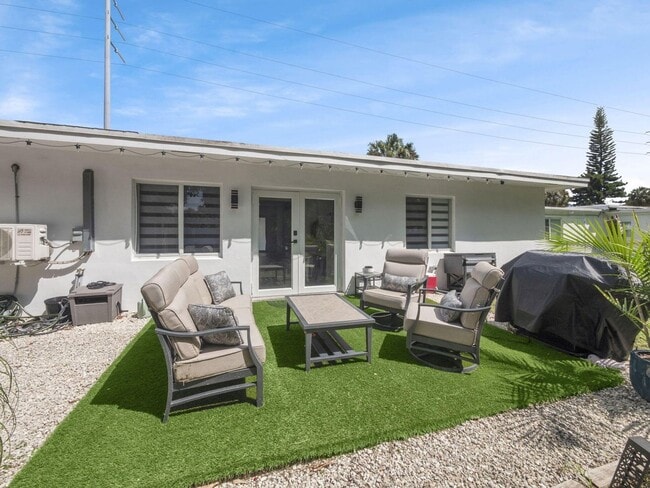 Foto del edificio - 520 NE 135th St