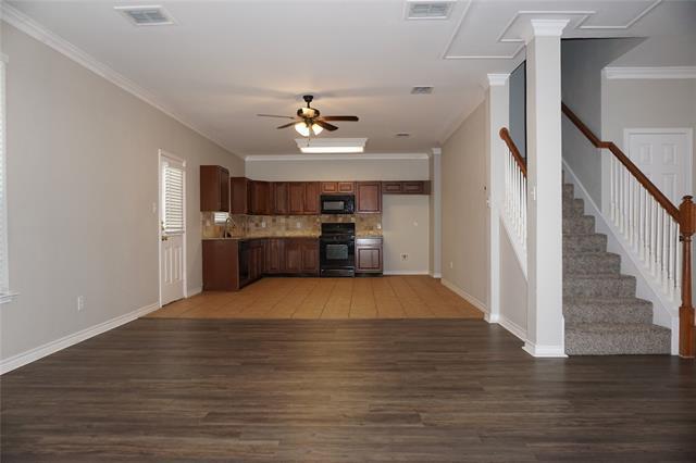 Foto del edificio - 2537 Creek Villas Dr