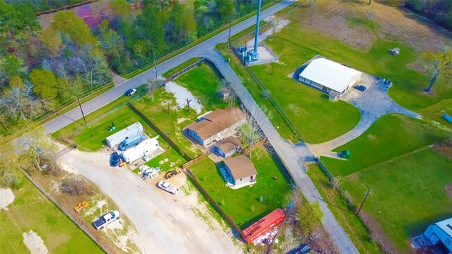 Building Photo - 6418 Treaschwig Rd