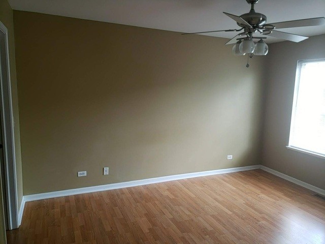 Building Photo - 324 Southwicke Dr