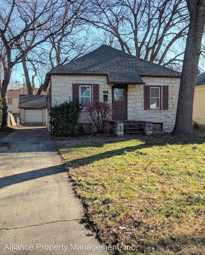 Foto principal - 2 br, 1 bath House - 415 S. Manhattan Ave.