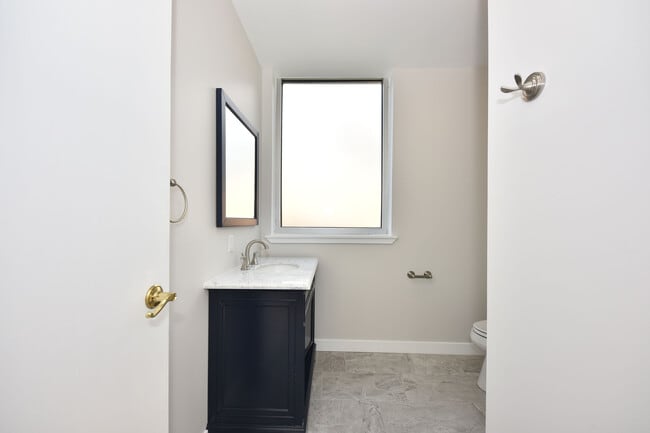 East Bathroom w/Shower - 122 S Webster St