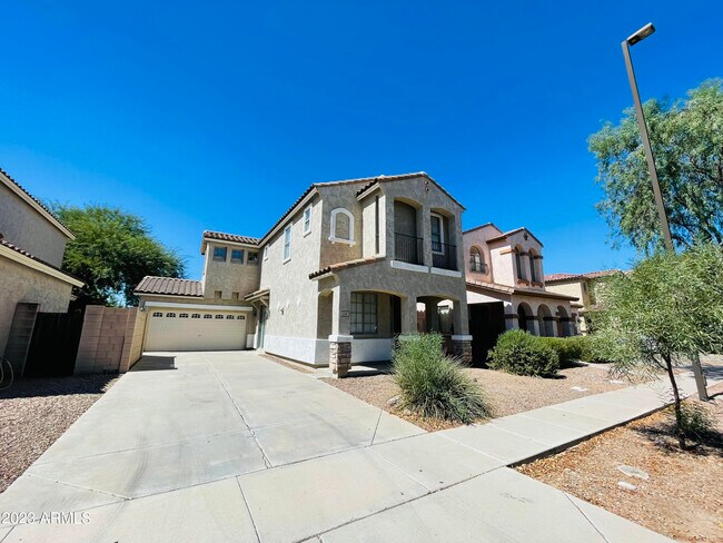 Building Photo - 4188 S Mariposa Dr