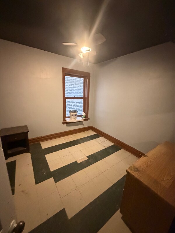 Foto del edificio - 2457 S Washtenaw Ave.