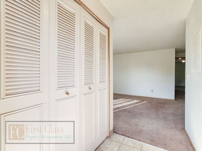 Foto del edificio - 4824 SW Murray Blvd