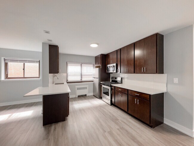 Building Photo - 549 Sheridan Square