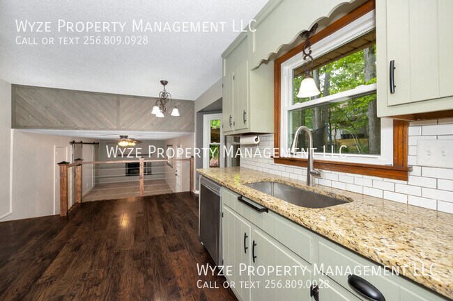 Foto del edificio - 11311 Mountain Crest Dr SE