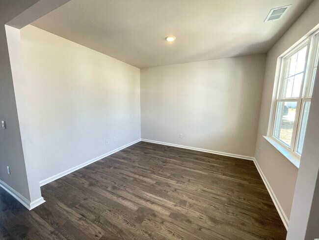 Building Photo - 232 Marauder Dr