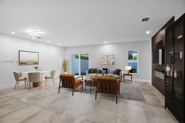 Foto del edificio - 3431 SW 16th Ter