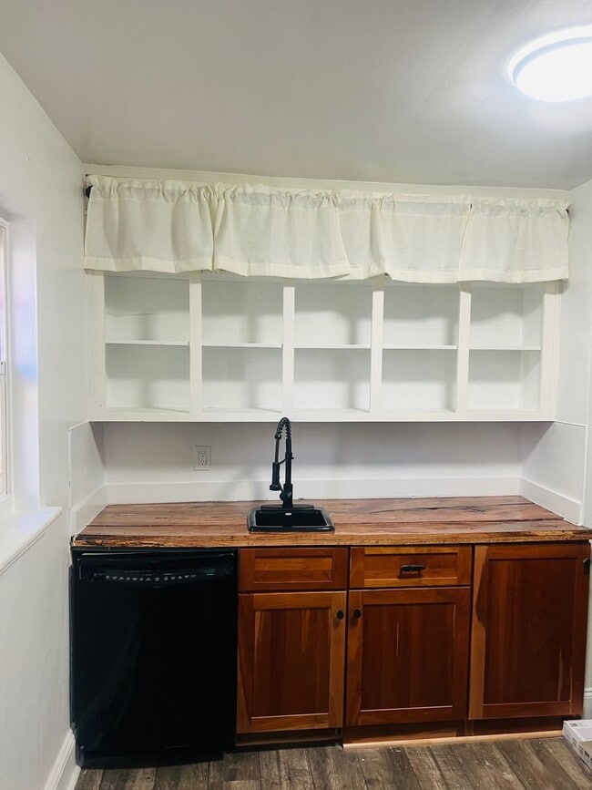 Foto del edificio - 2 bed, 2 bath in LOSO.