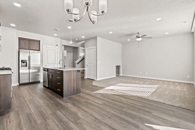 Building Photo - Ideal 4bd/2.5ba Blackrock Home - Great commute location!