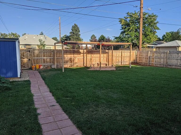 Foto principal - 2900 N Glencoe St