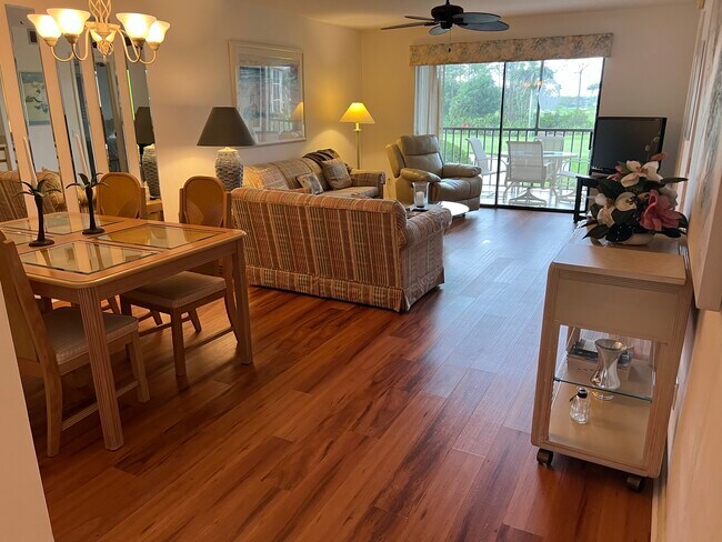 Living and Dining area - 7280 Coventry Ct