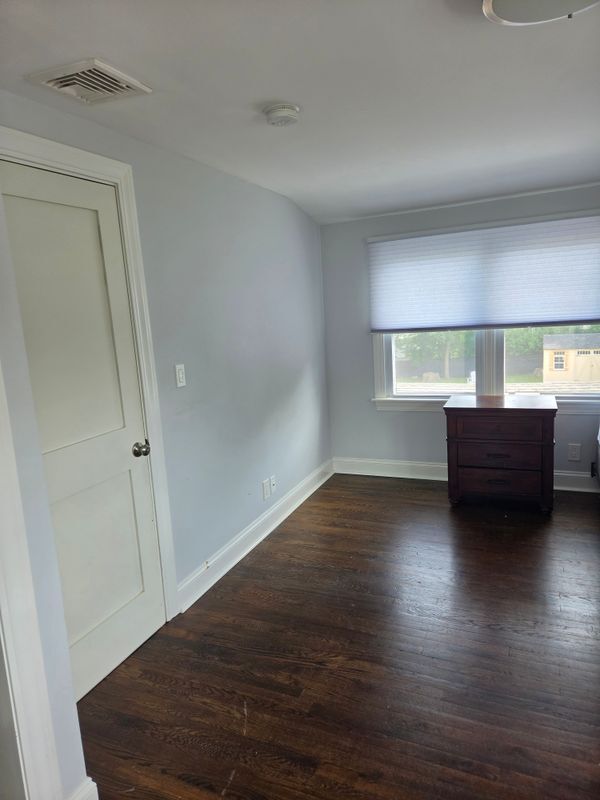 Foto del edificio - 39 Sylvan Knoll Rd