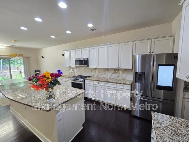 Foto del edificio - 1160 Sterling Brooke Dr
