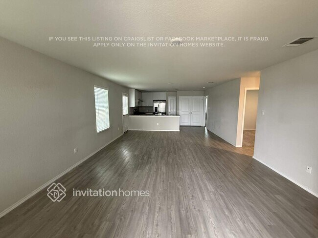 Building Photo - 10519 Varmus Dr