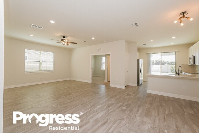 Foto del edificio - 11413 Green Harvest Dr.