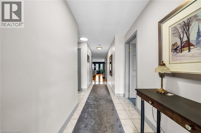 Building Photo - 26 Balsam Trail