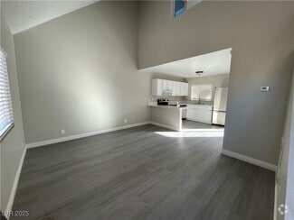 Building Photo - 5237 Garden Ln