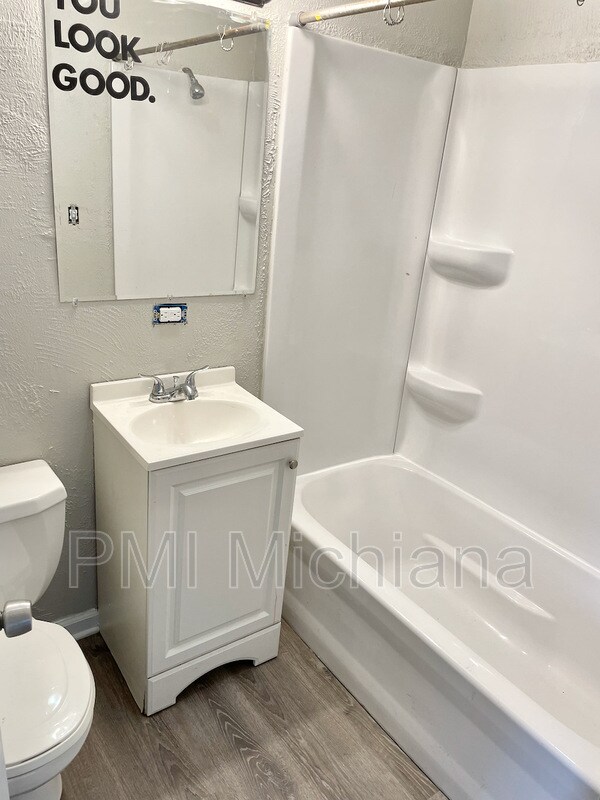 Foto del edificio - 2265 Johnson St