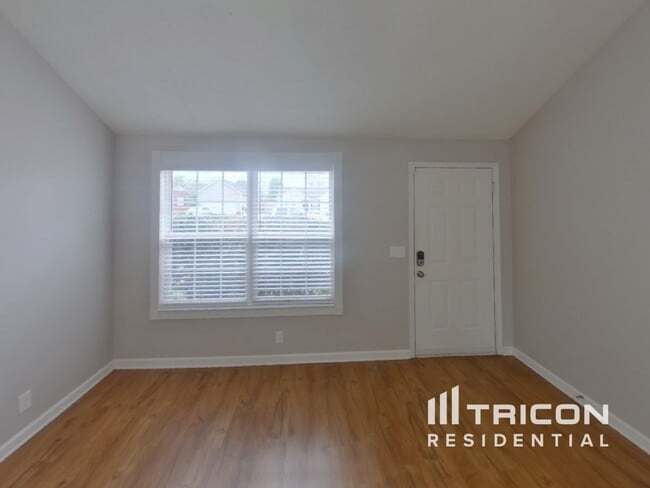 Building Photo - 1258 Tiree Dr