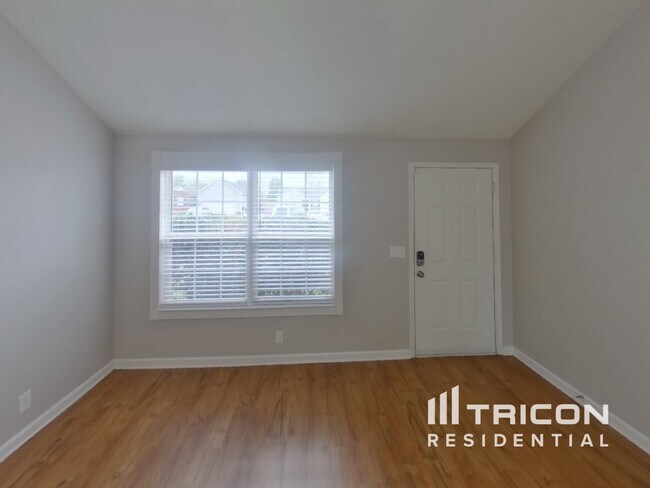 Foto del edificio - 1258 Tiree Dr