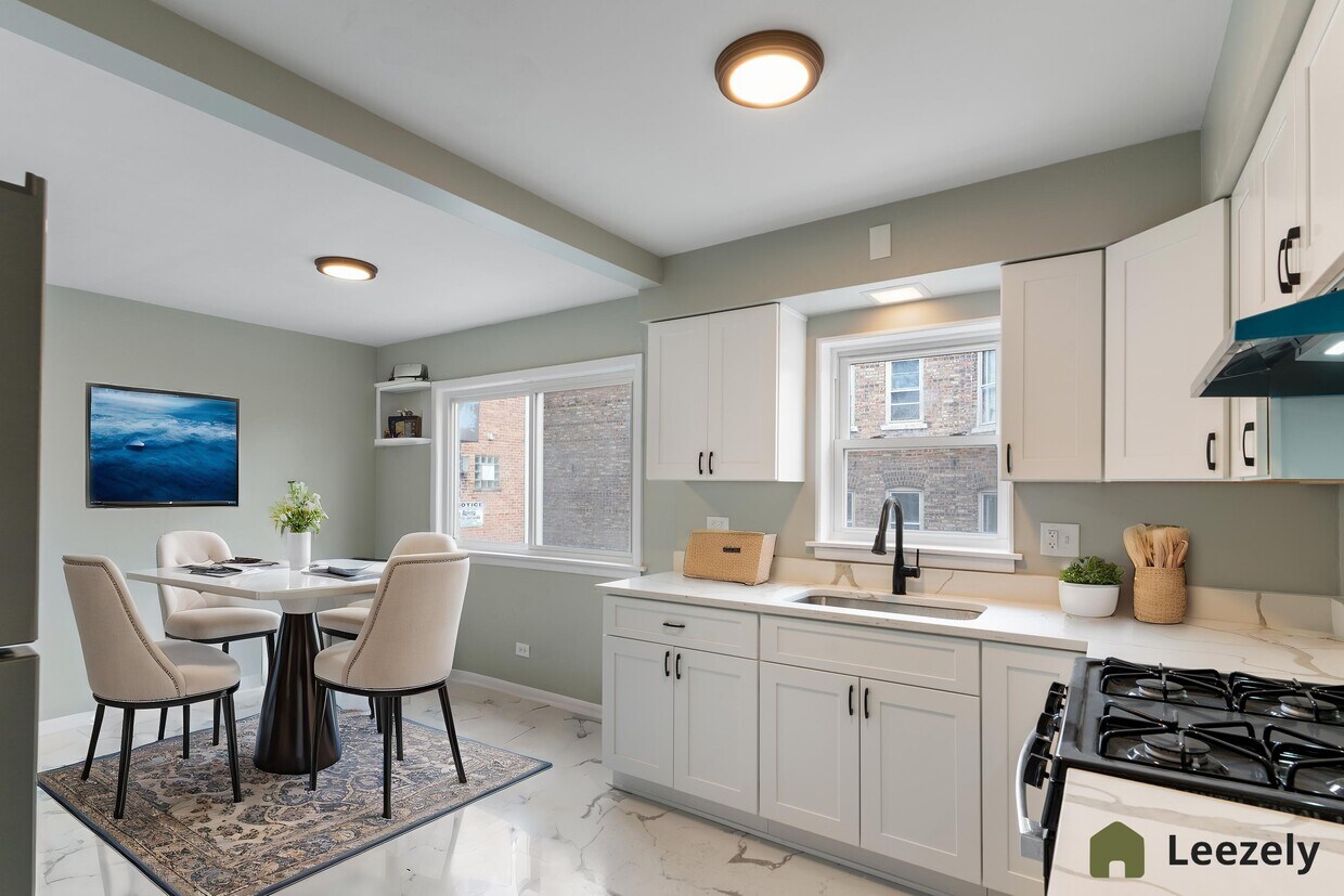 Foto del edificio - 2457 W 69th St