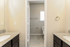 Foto del edificio - 3226 Cloud Crest Ln