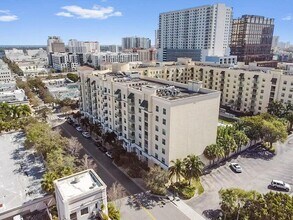 Building Photo - 610 Clematis St