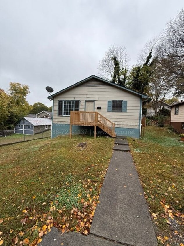 Foto principal - 730 Laurel St