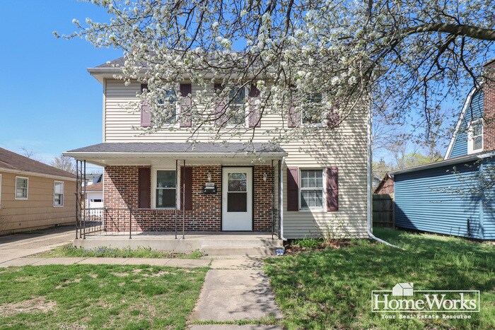 Primary Photo - 1711 N Adams St