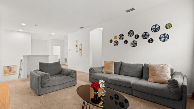 Foto del edificio - 4565 Cabello Loop