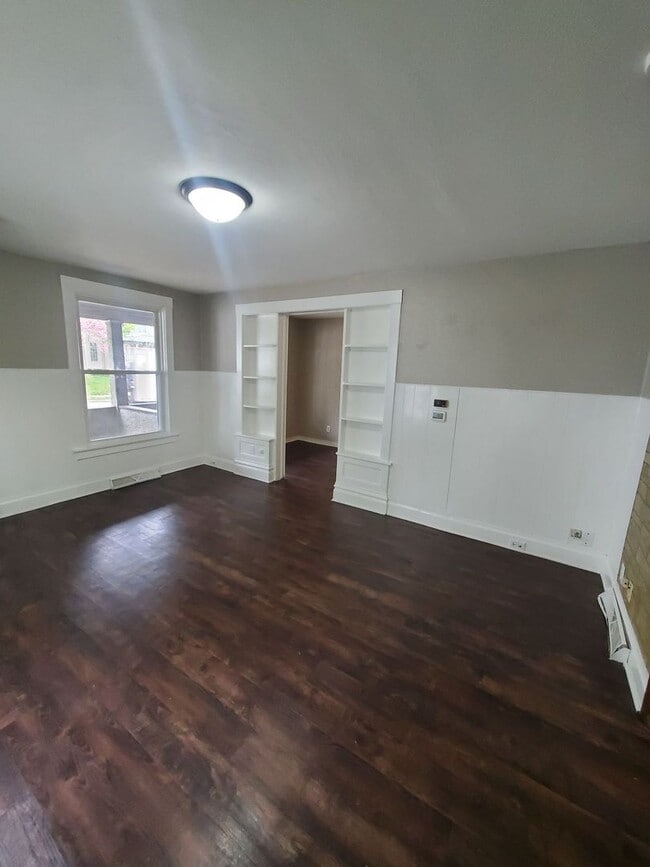 Building Photo - 1613-1615 Taylor Ave. (Duplex)