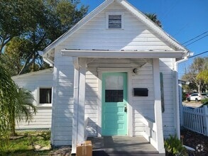 Building Photo - 108 Rush St