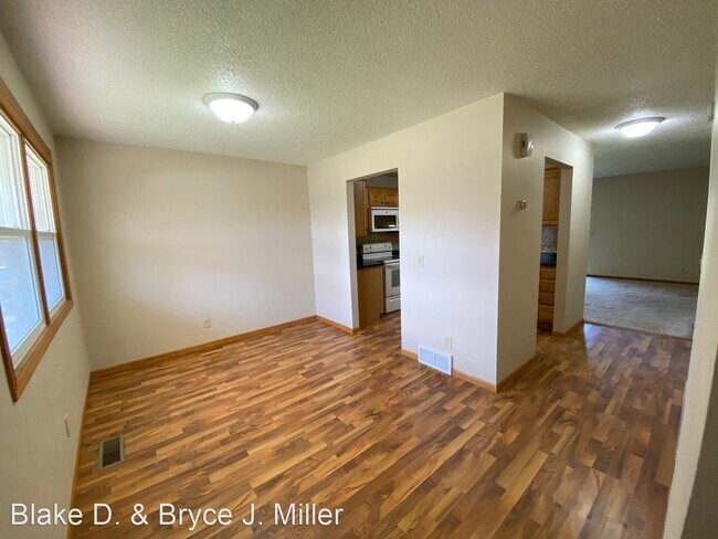 Foto del edificio - 2 br, 2 bath House - 906 Ridge Rd SE