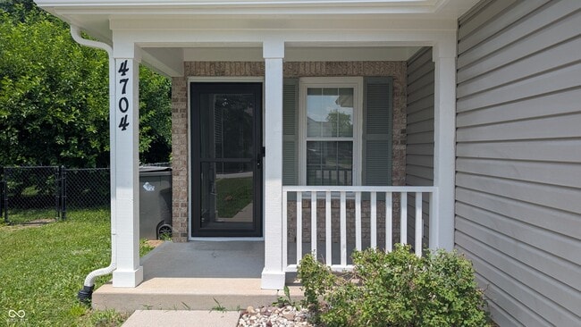 Building Photo - 4704 Whitview Ln