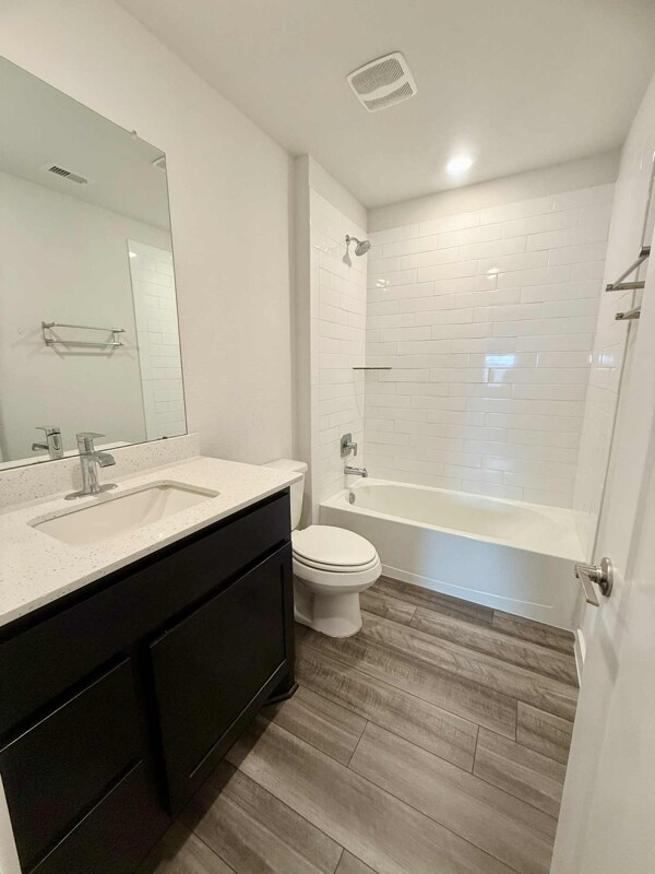 Building Photo - 1218 Amistad Lp