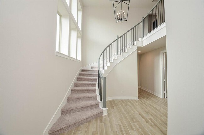 Building Photo - 24723 Harrow Mdw Dr