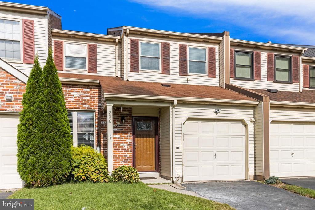 Foto principal - 206 Parkview Way