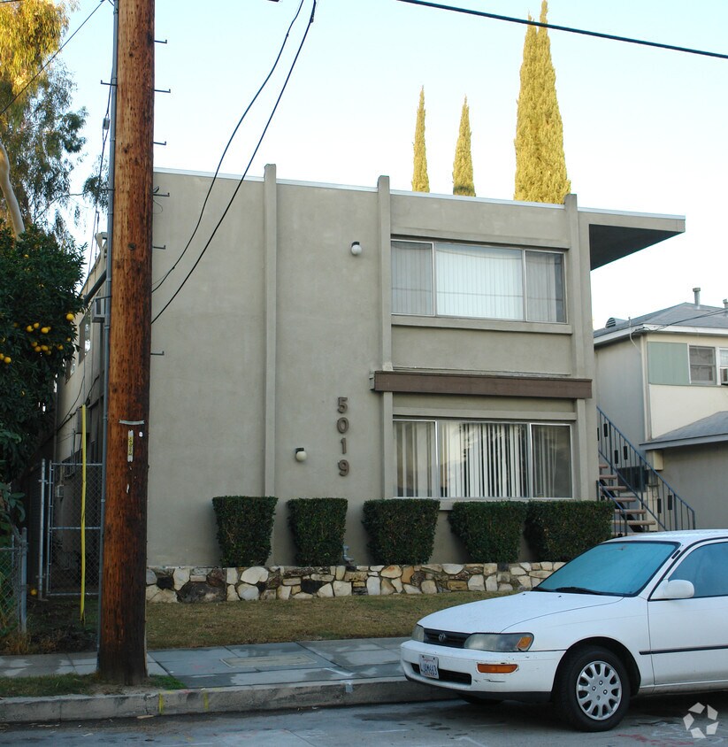 Building Photo - 5019 Klump Ave