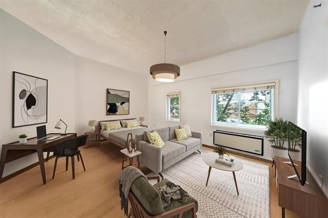 Foto del edificio - 476 Monmouth St