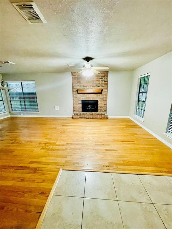 Building Photo - 92 N Deerfoot Cir