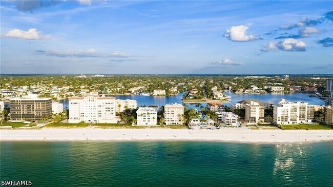 Foto del edificio - 9486 Gulf Shore Dr