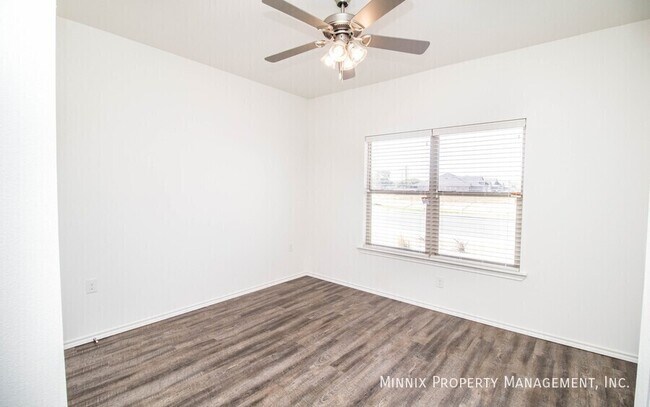 Foto del edificio - 6912 21st. St.-