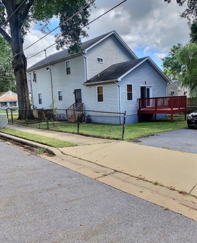 Photo - 1 Doewood Ln House