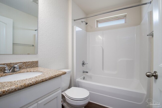 Foto del edificio - 4375 Thistle Pine Ct