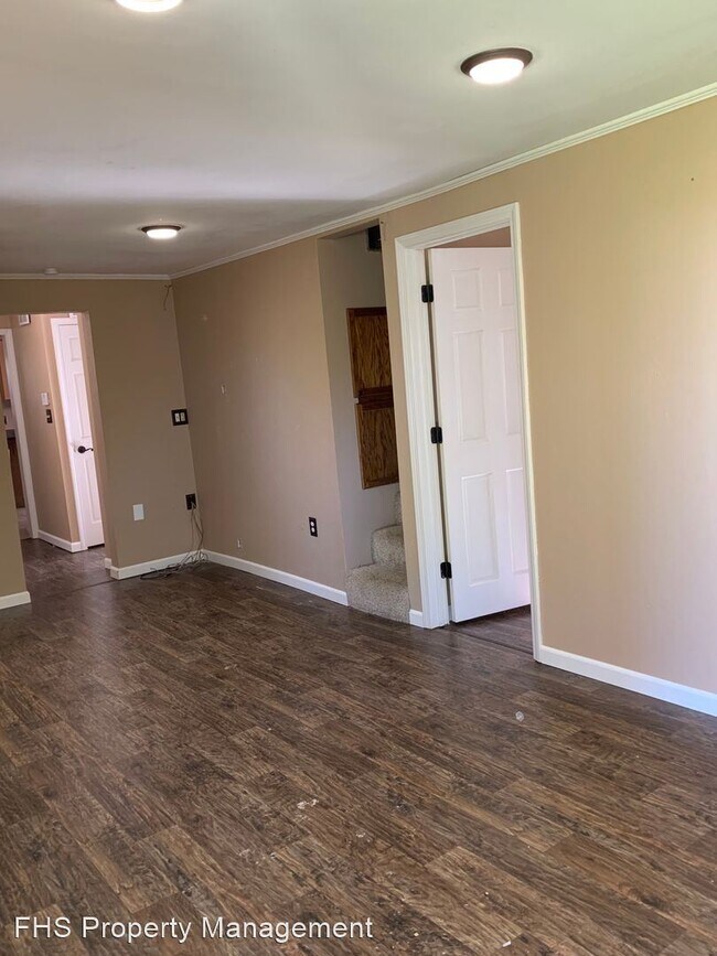 Building Photo - 2 br, 1 bath House - 2543 W Water